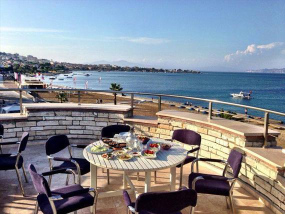 Nemrut Bay Otel Yenifoca エクステリア 写真