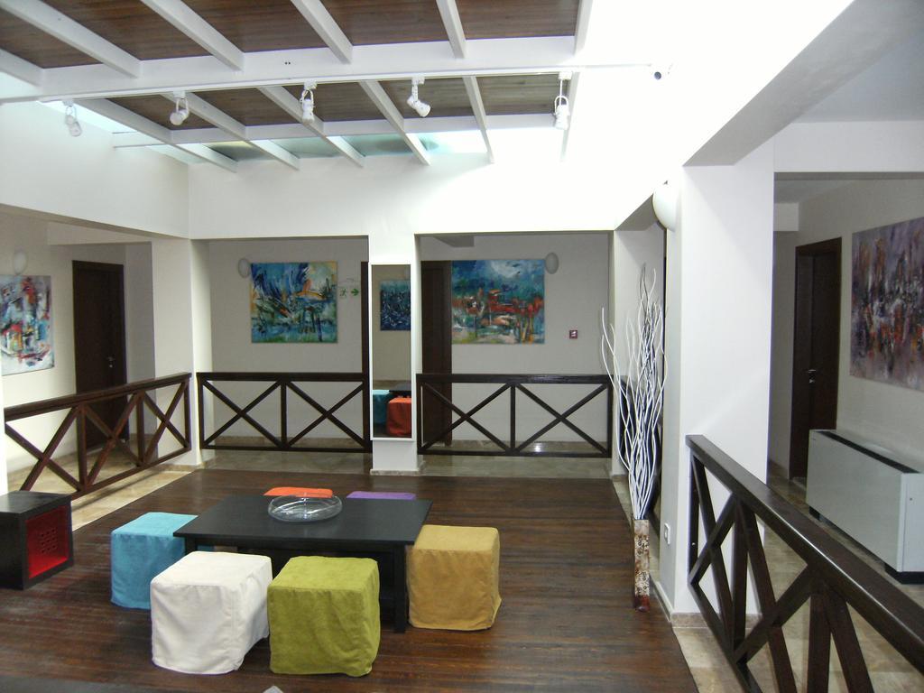 Nemrut Bay Otel Yenifoca エクステリア 写真